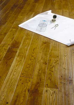Antique Oak Square Peg